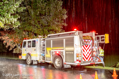 2-Alarm house fire at 224 Percheron Drive in Gambrills MD Anne Arundel County FD Larry Shapiro photographer shapirophotography.net